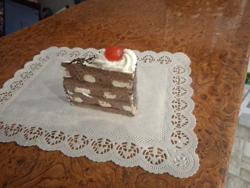 Feketeerdő torta, 1 szelet