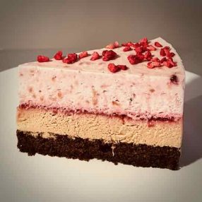 Málnás tejcsoki mousse torta, 1 szelet